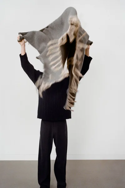 Look 18